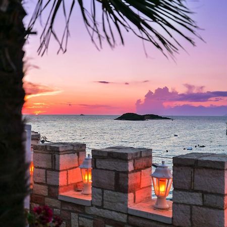Hotel Castle Ksamil Ngoại thất bức ảnh