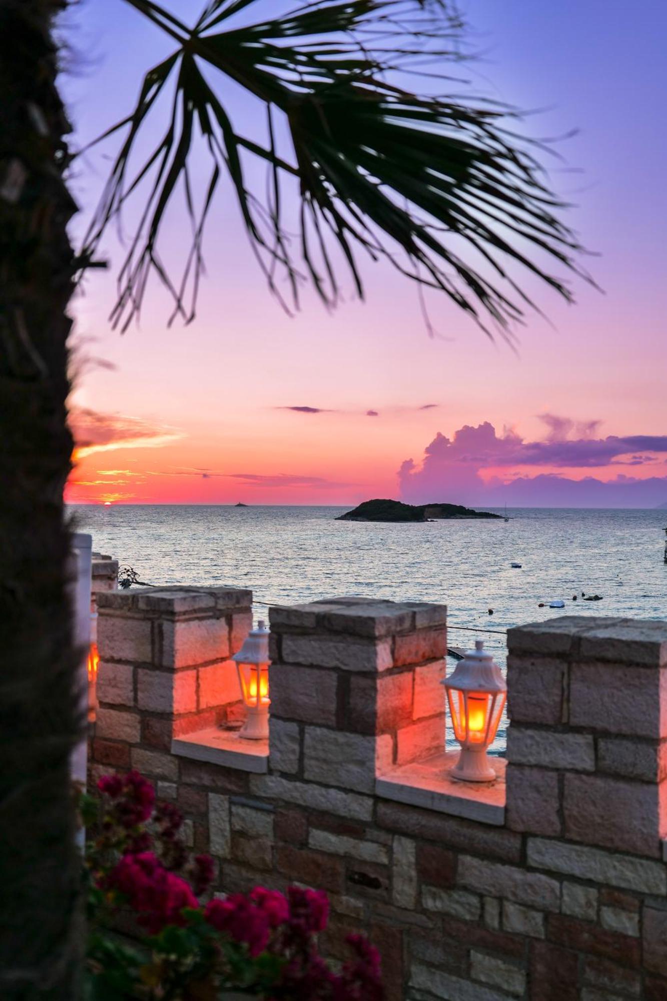 Hotel Castle Ksamil Ngoại thất bức ảnh