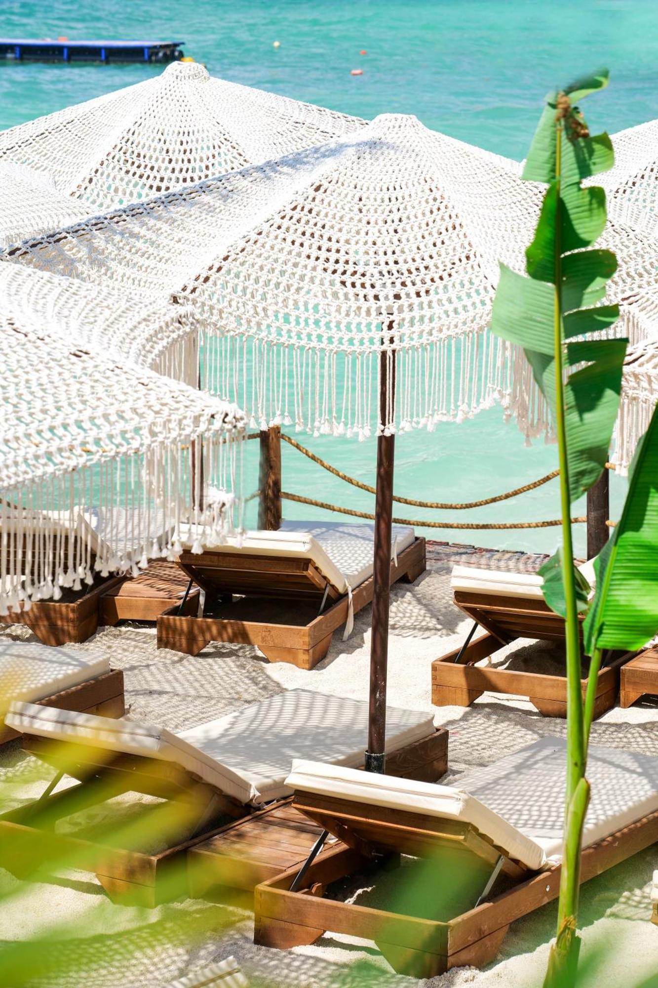 Hotel Castle Ksamil Ngoại thất bức ảnh