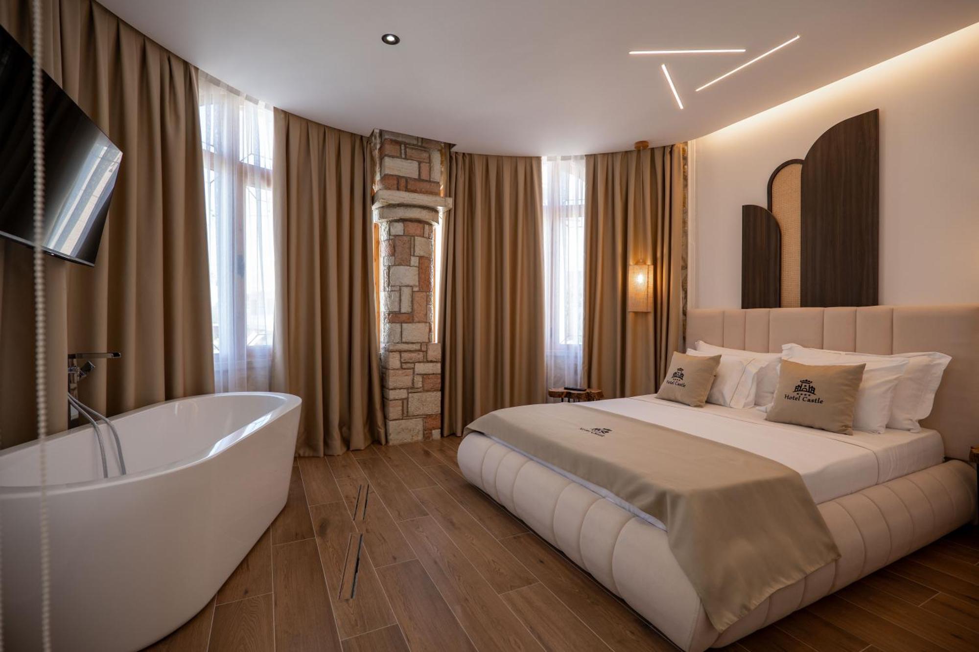 Hotel Castle Ksamil Ngoại thất bức ảnh