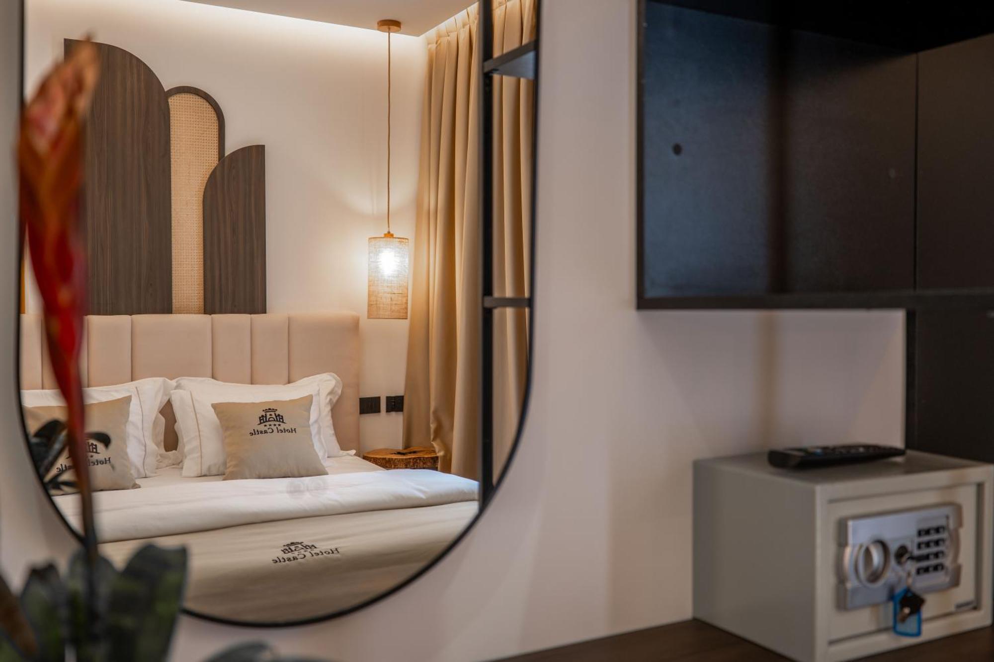 Hotel Castle Ksamil Ngoại thất bức ảnh