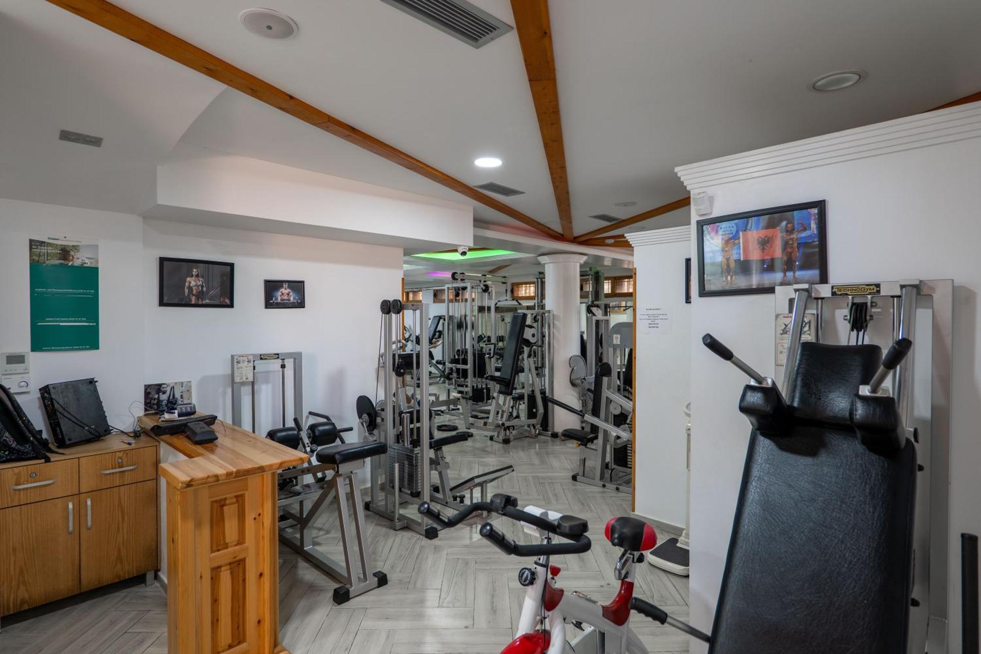 Hotel Castle Ksamil Ngoại thất bức ảnh