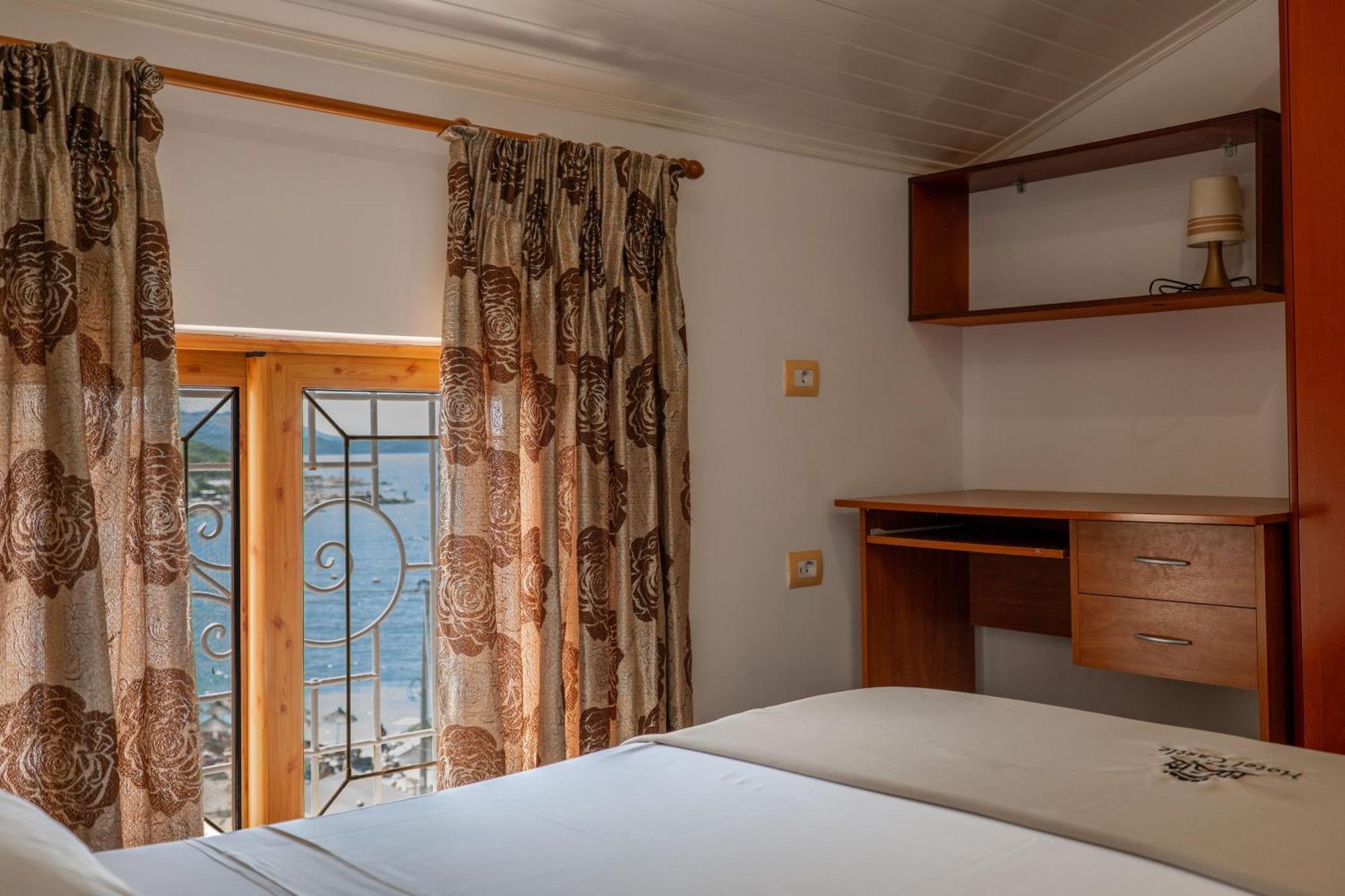 Hotel Castle Ksamil Ngoại thất bức ảnh