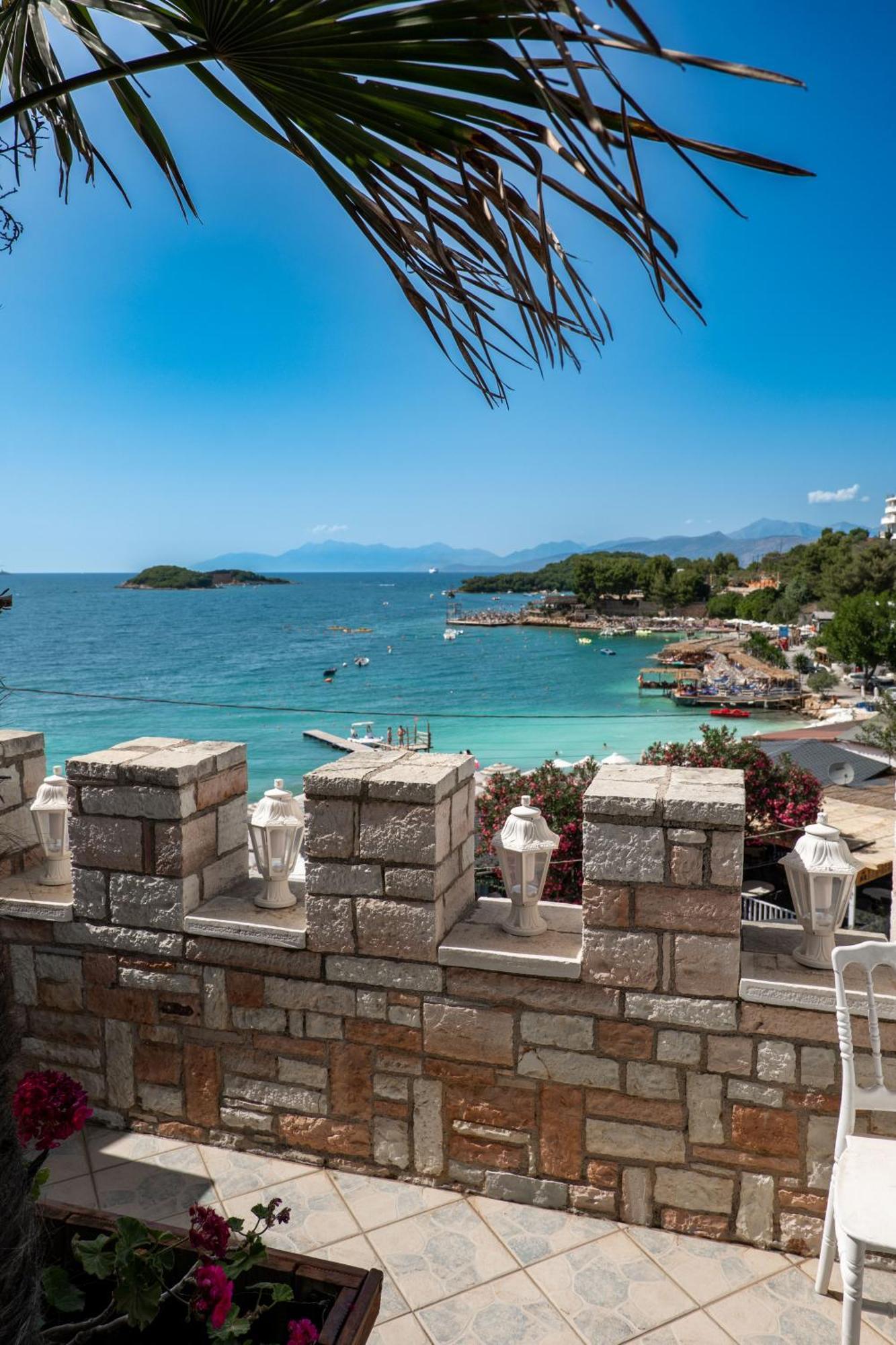 Hotel Castle Ksamil Ngoại thất bức ảnh